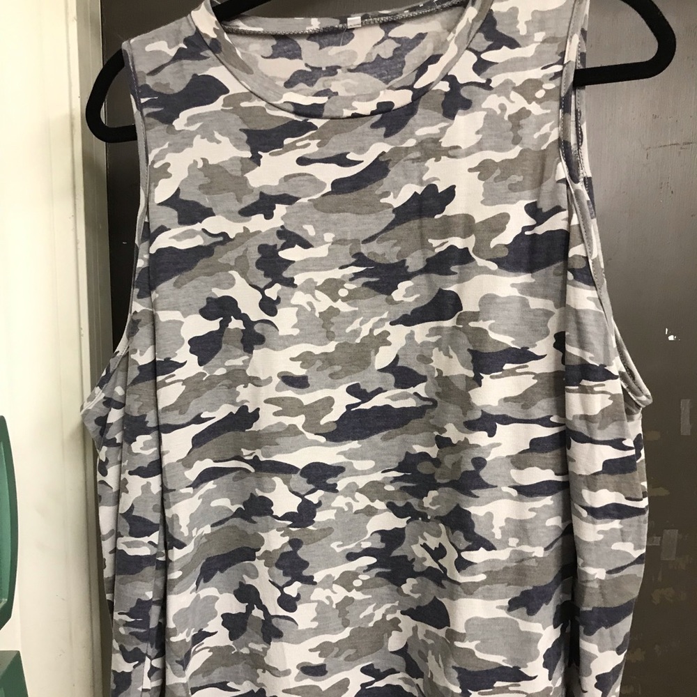 Cold Shoulder Camo Top
